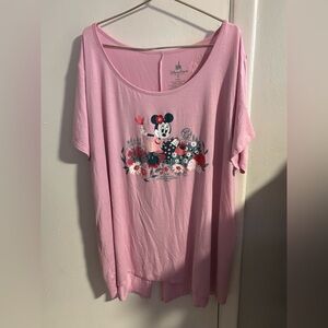 Disney Parks Minnie Mouse Flower & Garden Festival Pink Top 3X
(908)